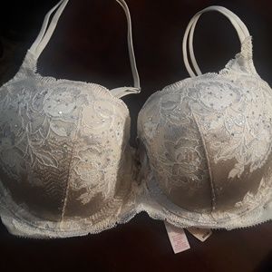 Victoria's Secret Bra 34D NWT Bridal Collection